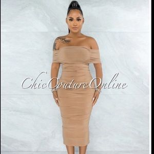 Never worn nude midi dress very stretchy